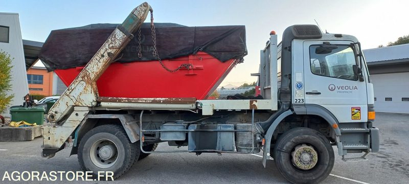 PORTEUR 19T MERCEDES MULTI 339000 km de 1999 (R30223) - Портальный бункеровоз: фото 3 PORTEUR 19T MERCEDES MULTI 339000 km de 1999 (R30223) - Портальный бункеровоз: фото 3