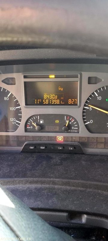 PORTEUR MERCEDES - 2006 - 581398 Kms - Грузовик с закрытым кузовом: фото 3 PORTEUR MERCEDES - 2006 - 581398 Kms - Грузовик с закрытым кузовом: фото 3