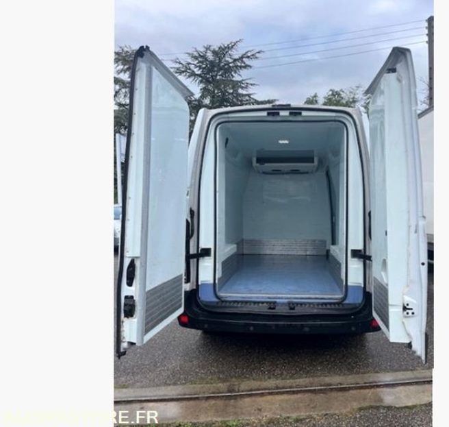 PRIX TTC - NISSAN NV 400 MASTER FRIGO 2.3L DCI 150 CV L2H2 - 2019 - 137 000km - Фургон-рефрижератор: фото 5 PRIX TTC - NISSAN NV 400 MASTER FRIGO 2.3L DCI 150 CV L2H2 - 2019 - 137 000km - Фургон-рефрижератор: фото 5