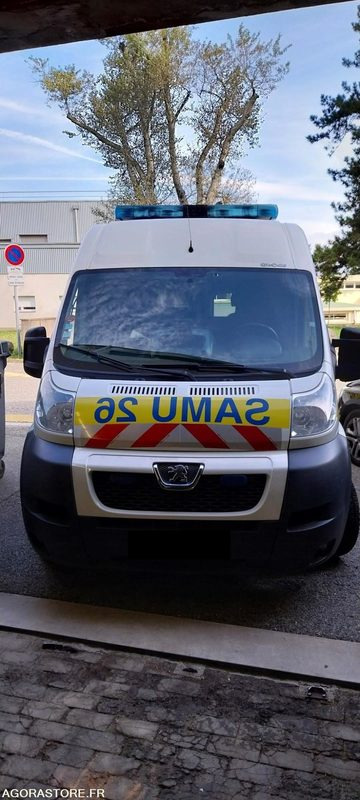 Peugeot BOXER, 3L HDI, 2012, 329317 kms, moteur 63435kms - Машина скорой помощи: фото 1 Peugeot BOXER, 3L HDI, 2012, 329317 kms, moteur 63435kms - Машина скорой помощи: фото 1