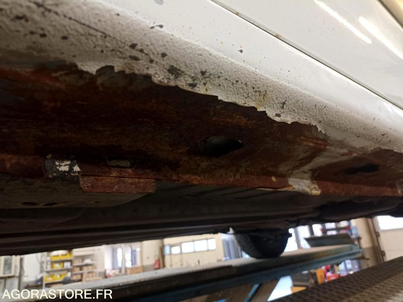 Peugeot Partner (pour pièces) - Легковой фургон: фото 3 Peugeot Partner (pour pièces) - Легковой фургон: фото 3