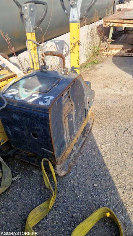 Plaque vibrante - Bomag 50/55 - Строительное оборудование: фото 4 Plaque vibrante - Bomag 50/55 - Строительное оборудование: фото 4