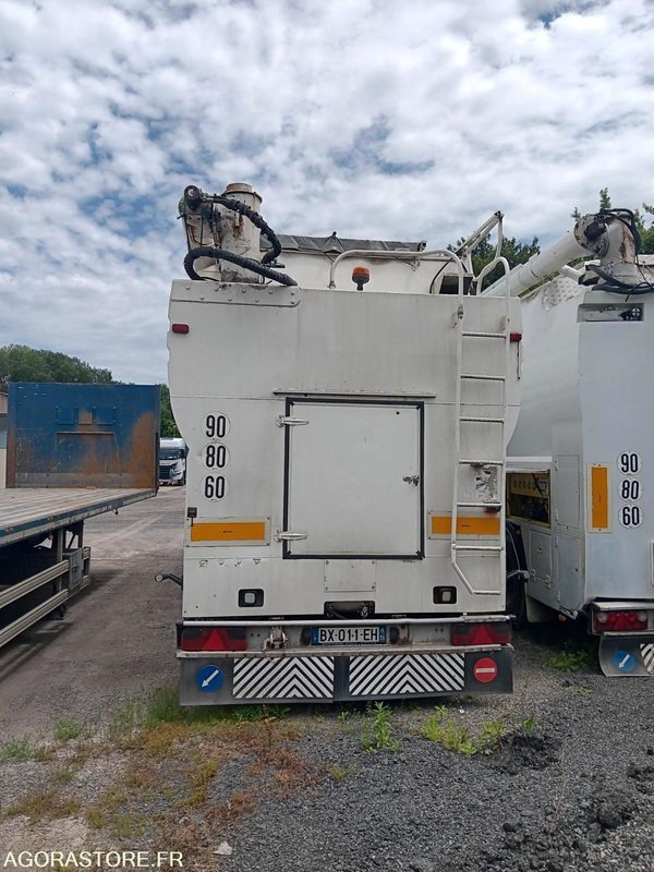 Semi-remorque citerne vrac DESOT - 2003 (31319) - Полуприцеп: фото 4 Semi-remorque citerne vrac DESOT - 2003 (31319) - Полуприцеп: фото 4