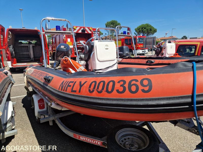 ZEPPELIN Command 15 sur remorque RSA - 2008 - Полуприцеп: фото 2 ZEPPELIN Command 15 sur remorque RSA - 2008 - Полуприцеп: фото 2