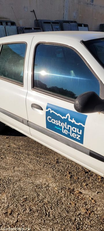 RENAULT CLIO - 2010 - Легковой автомобиль: фото 3 RENAULT CLIO - 2010 - Легковой автомобиль: фото 3