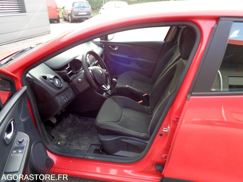 RENAULT CLIO 4 CZ.199.GB - Легковой автомобиль: фото 3 RENAULT CLIO 4 CZ.199.GB - Легковой автомобиль: фото 3