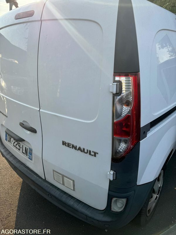 RENAULT - KANGOO - 2014 - 240000 KM - ROULANT - Легковой фургон: фото 4 RENAULT - KANGOO - 2014 - 240000 KM - ROULANT - Легковой фургон: фото 4