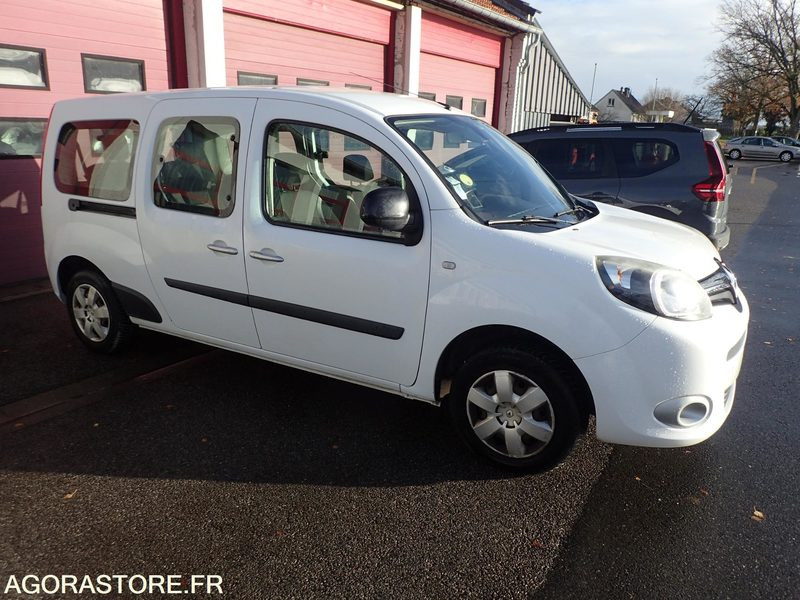 RENAULT KANGOO 7 PLACES 168277kms 2014 - Легковой автомобиль: фото 4 RENAULT KANGOO 7 PLACES 168277kms 2014 - Легковой автомобиль: фото 4