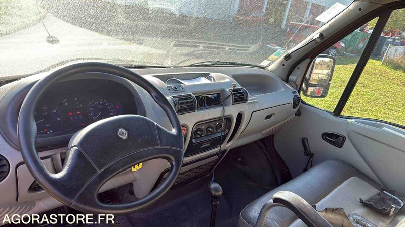 RENAULT MASTER - 112525KM - 2003 - Цельнометаллический фургон: фото 5 RENAULT MASTER - 112525KM - 2003 - Цельнометаллический фургон: фото 5