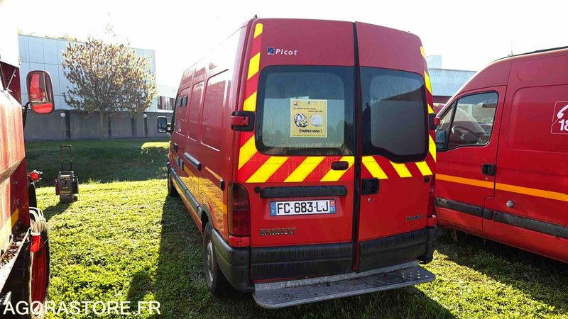 RENAULT MASTER - 112525KM - 2003 - Цельнометаллический фургон: фото 3 RENAULT MASTER - 112525KM - 2003 - Цельнометаллический фургон: фото 3