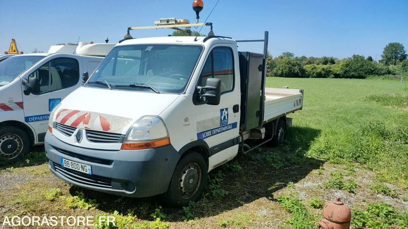 RENAULT MASTER - 2010 - 307041 KM - Цельнометаллический фургон: фото 2 RENAULT MASTER - 2010 - 307041 KM - Цельнометаллический фургон: фото 2