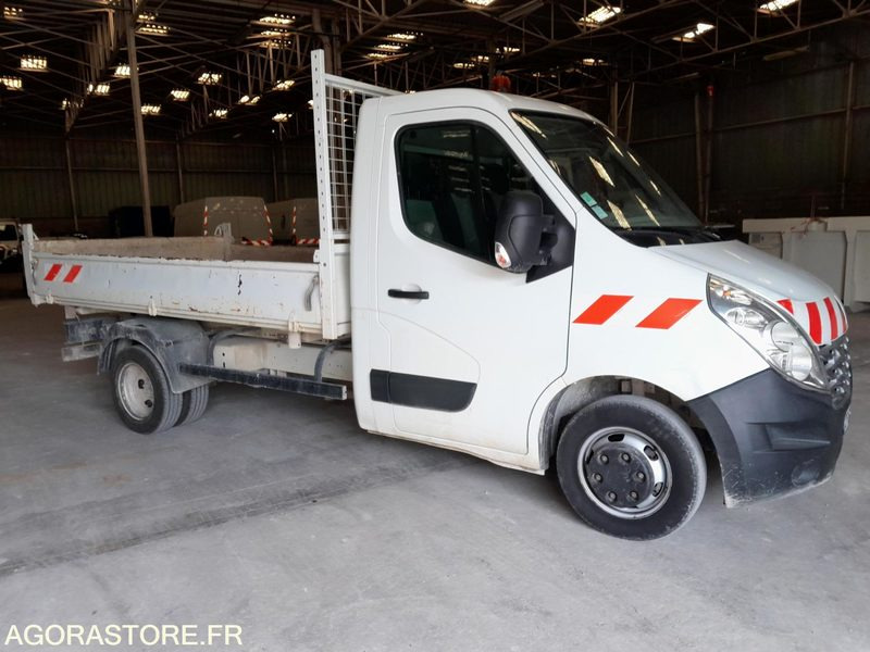 RENAULT MASTER BENNE 3.5 T DF-684-KT - Малотоннажный самосвал: фото 1 RENAULT MASTER BENNE 3.5 T DF-684-KT - Малотоннажный самосвал: фото 1
