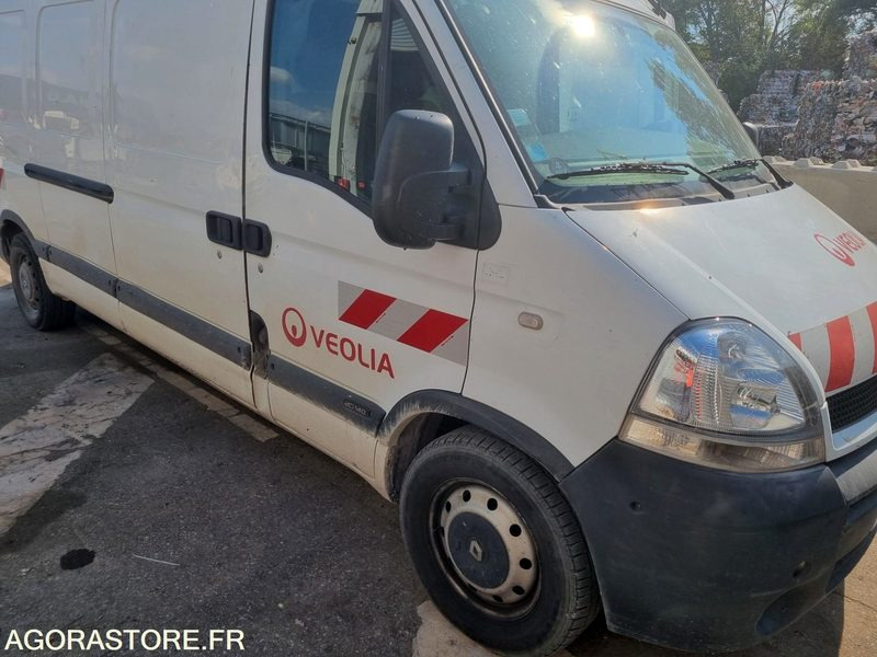 RENAULT MASTER FOURGON de 2005 - 253000 km (R3B246) - Цельнометаллический фургон: фото 1 RENAULT MASTER FOURGON de 2005 - 253000 km (R3B246) - Цельнометаллический фургон: фото 1