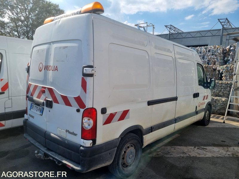 RENAULT MASTER FOURGON de 2005 - 253000 km (R3B246) - Цельнометаллический фургон: фото 4 RENAULT MASTER FOURGON de 2005 - 253000 km (R3B246) - Цельнометаллический фургон: фото 4