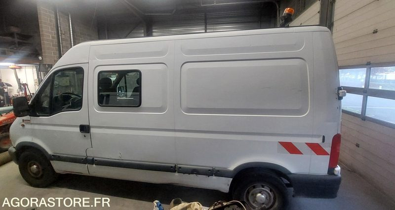 RENAULT MASTER II L2H2 94527 kms 1998 - Цельнометаллический фургон: фото 3 RENAULT MASTER II L2H2 94527 kms 1998 - Цельнометаллический фургон: фото 3