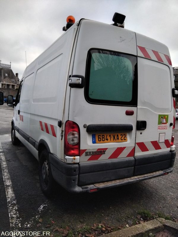 RENAULT MASTER II PHASE II -2.5DCi - 120cv - Цельнометаллический фургон: фото 3 RENAULT MASTER II PHASE II -2.5DCi - 120cv - Цельнометаллический фургон: фото 3