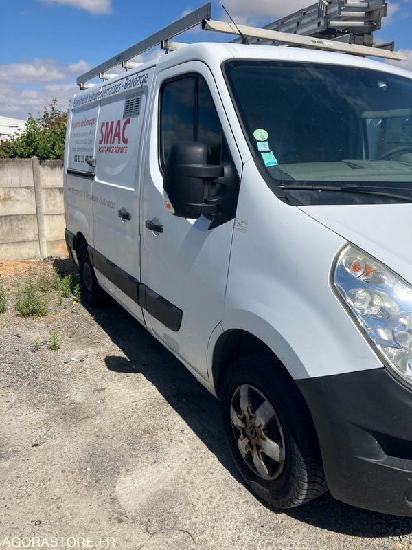 RENAULT MASTER III PHASE 2 avec galerie de toit - 2012 / 216570 KM - Цельнометаллический фургон: фото 1 RENAULT MASTER III PHASE 2 avec galerie de toit - 2012 / 216570 KM - Цельнометаллический фургон: фото 1