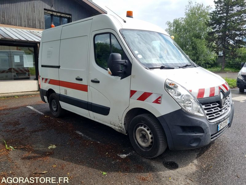 RENAULT - MASTER L1H2 CONFORT - 2015 / 257608KM (M23110) - Цельнометаллический фургон: фото 3 RENAULT - MASTER L1H2 CONFORT - 2015 / 257608KM (M23110) - Цельнометаллический фургон: фото 3