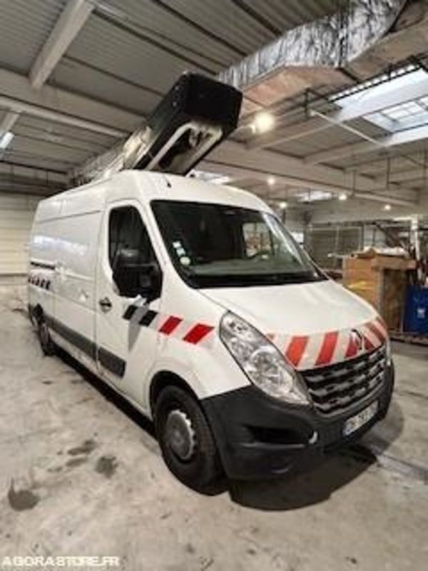 RENAULT - MASTER NACELLE 2014 / 204 645KM - DH793TV - Цельнометаллический фургон: фото 5 RENAULT - MASTER NACELLE 2014 / 204 645KM - DH793TV - Цельнометаллический фургон: фото 5