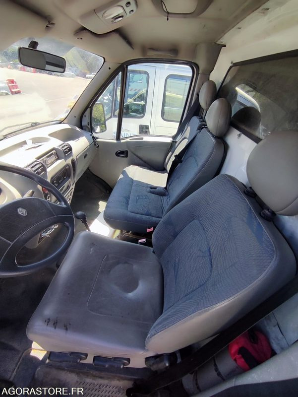 RENAULT MASTER  diesel L1H2    II PHASE I -2.5 DCi - Цельнометаллический фургон: фото 5 RENAULT MASTER  diesel L1H2    II PHASE I -2.5 DCi - Цельнометаллический фургон: фото 5