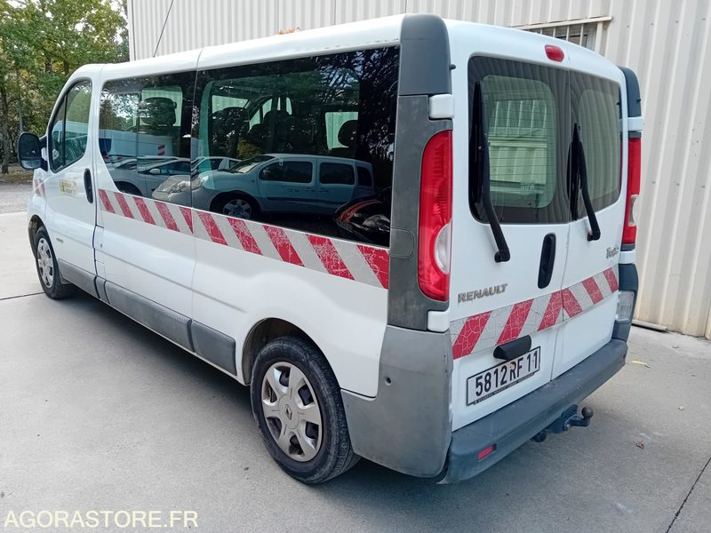 RENAULT TRAFIC DCI 115 L2H2 VP 9 places - Микроавтобус, Пассажирский фургон: фото 4 RENAULT TRAFIC DCI 115 L2H2 VP 9 places - Микроавтобус, Пассажирский фургон: фото 4