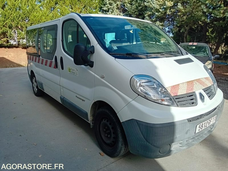 RENAULT TRAFIC DCI 115 L2H2 VP 9 places - Микроавтобус, Пассажирский фургон: фото 2 RENAULT TRAFIC DCI 115 L2H2 VP 9 places - Микроавтобус, Пассажирский фургон: фото 2