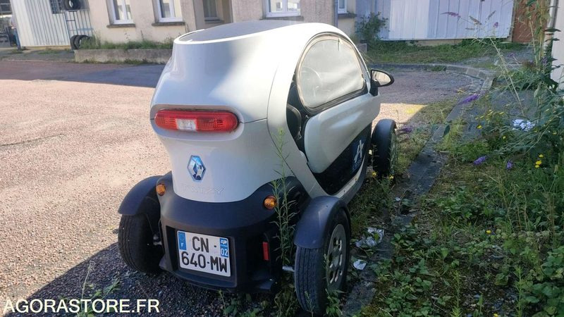 RENAULT TWIZY - 2012 - 6410 KM - Квадроцикл: фото 2 RENAULT TWIZY - 2012 - 6410 KM - Квадроцикл: фото 2