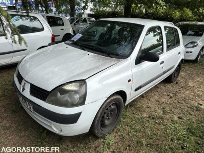 Renault Clio - 211ANT57 - Легковой автомобиль: фото 1 Renault Clio - 211ANT57 - Легковой автомобиль: фото 1