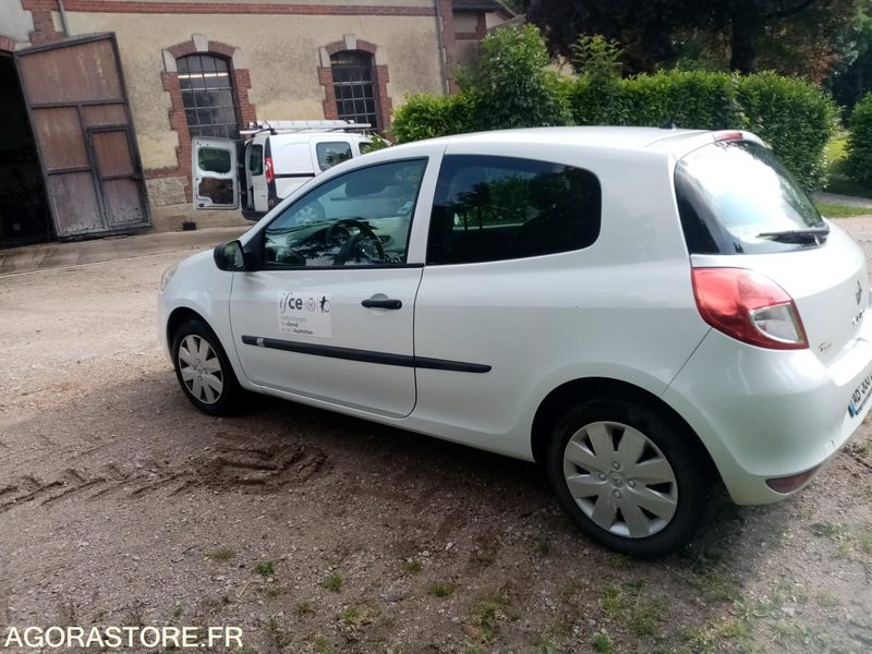 Renault Clio III 2 places 1.5 L Diesel - 211 000km - Легковой автомобиль: фото 5 Renault Clio III 2 places 1.5 L Diesel - 211 000km - Легковой автомобиль: фото 5