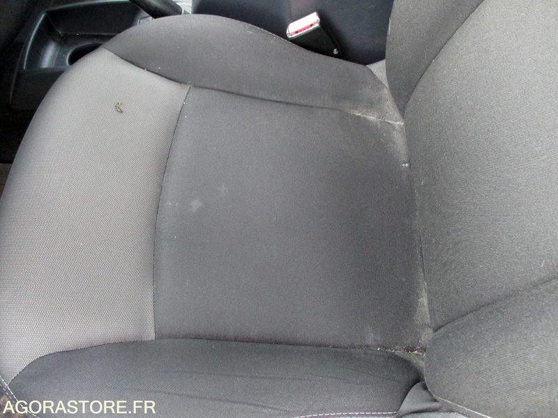 Легковой автомобиль Renault Kangoo - 2016 - 74262 kms: фото 15