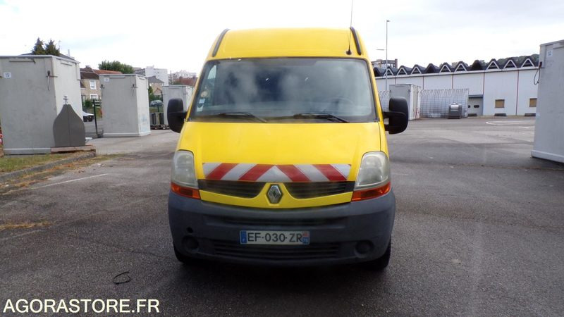 Renault MASTER EF-030-ZR (BP) - Цельнометаллический фургон: фото 3 Renault MASTER EF-030-ZR (BP) - Цельнометаллический фургон: фото 3