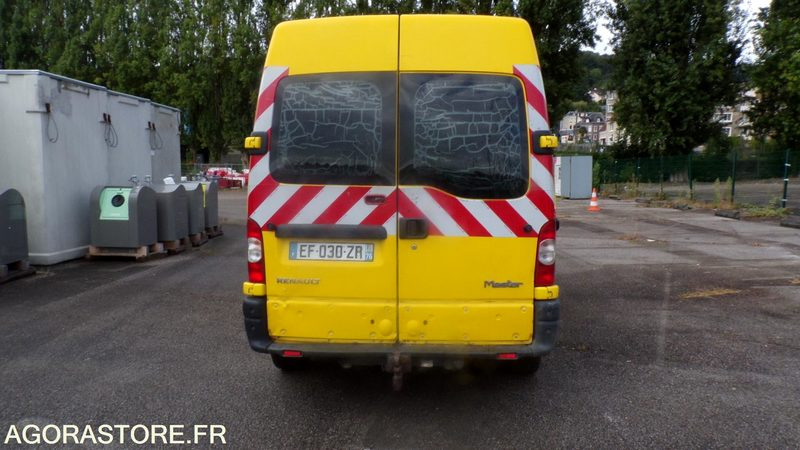Renault MASTER EF-030-ZR (BP) - Цельнометаллический фургон: фото 5 Renault MASTER EF-030-ZR (BP) - Цельнометаллический фургон: фото 5