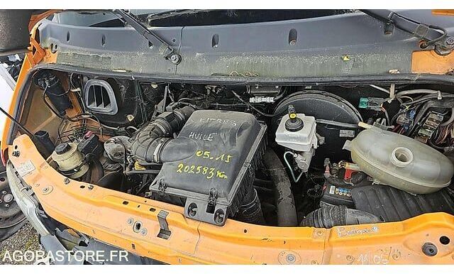 Цельнометаллический фургон Renault MASTER: фото 35 Цельнометаллический фургон Renault MASTER: фото 35