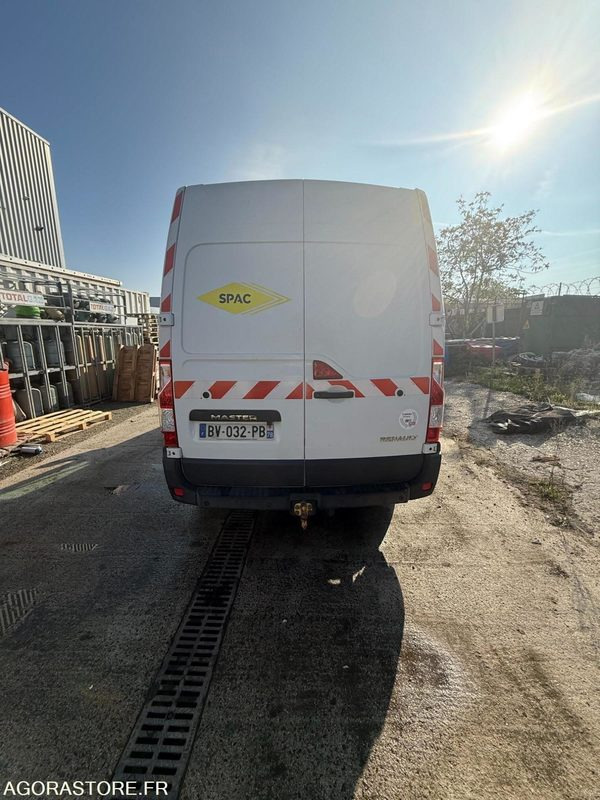 Renault Master H2L2 - 2011 - 272500 KM - Цельнометаллический фургон: фото 4 Renault Master H2L2 - 2011 - 272500 KM - Цельнометаллический фургон: фото 4
