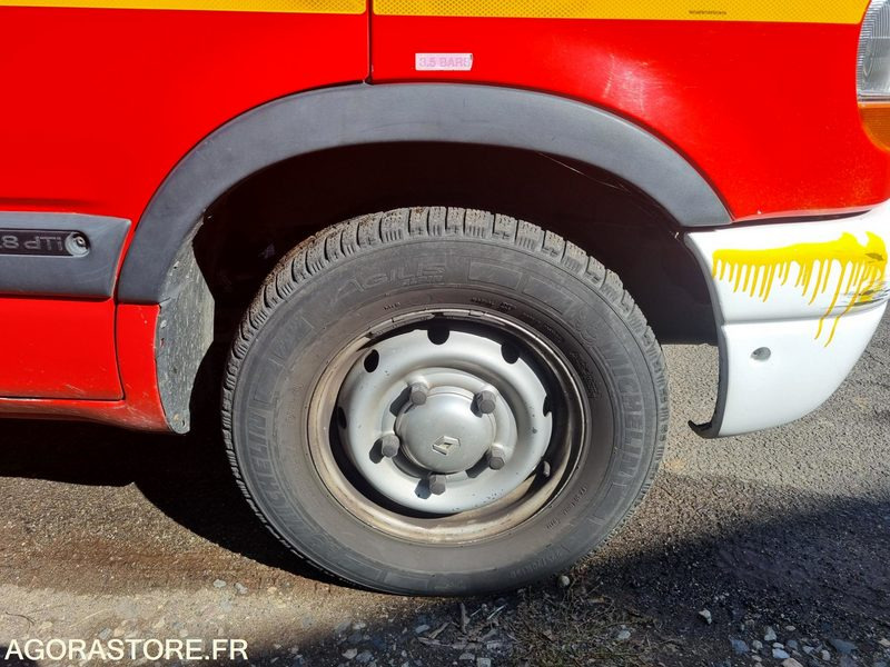 Renault Master L2H2 - CW 139 PC - 2000 - Цельнометаллический фургон: фото 5 Renault Master L2H2 - CW 139 PC - 2000 - Цельнометаллический фургон: фото 5