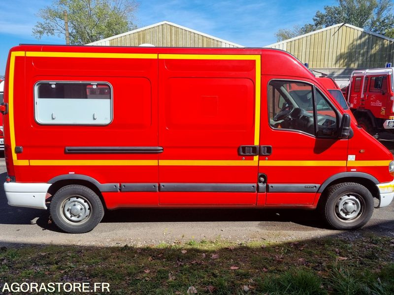 Renault Master L2H2 - CW 139 PC - 2000 - Цельнометаллический фургон: фото 4 Renault Master L2H2 - CW 139 PC - 2000 - Цельнометаллический фургон: фото 4