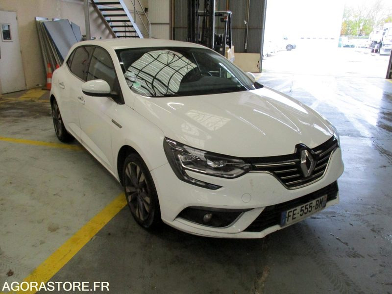 Renault Megane 4 - 2019 - 157992 kms - Легковой автомобиль: фото 2 Renault Megane 4 - 2019 - 157992 kms - Легковой автомобиль: фото 2