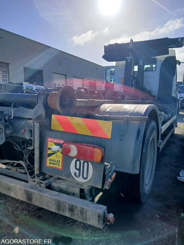 Renault Midlum BX-718-LK - Крюковой мультилифт: фото 4 Renault Midlum BX-718-LK - Крюковой мультилифт: фото 4