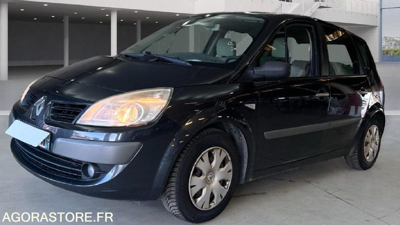 Renault Scénic 1.5 DCI . Contrôle -OK - Мотоцикл: фото 1 Renault Scénic 1.5 DCI . Contrôle -OK - Мотоцикл: фото 1