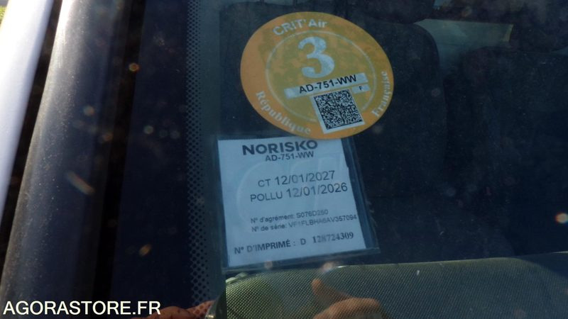 Renault Trafic AD-751-WW (BE) - Цельнометаллический фургон: фото 3 Renault Trafic AD-751-WW (BE) - Цельнометаллический фургон: фото 3