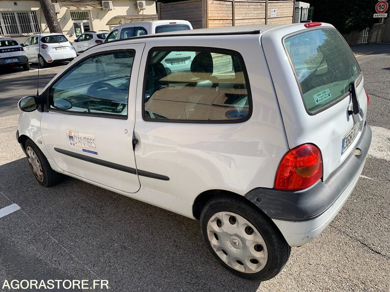 Renault Twingo - 2005 - 149 462 kms - 368 BLL 06 - Легковой автомобиль: фото 5 Renault Twingo - 2005 - 149 462 kms - 368 BLL 06 - Легковой автомобиль: фото 5