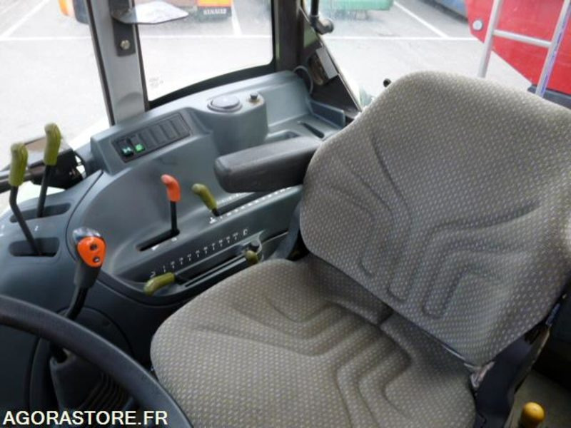 Трактор TRACTEUR AGRICOLE RENAULT CLASS CELTIS 456 PLUS RX: фото 12