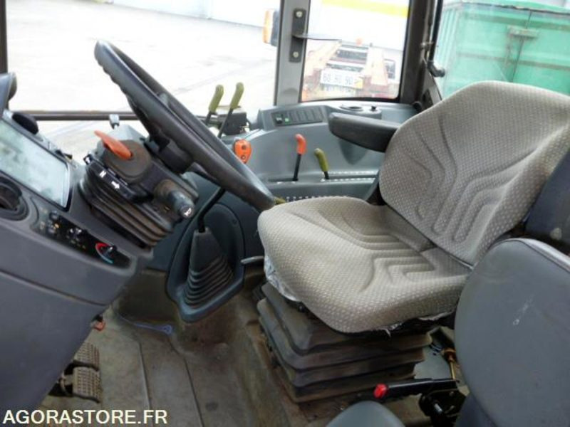 Трактор TRACTEUR AGRICOLE RENAULT CLASS CELTIS 456 PLUS RX: фото 11