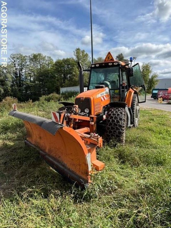 Tracteur Massey Ferguson FAF30 de 2005 5900h - Трактор: фото 4 Tracteur Massey Ferguson FAF30 de 2005 5900h - Трактор: фото 4