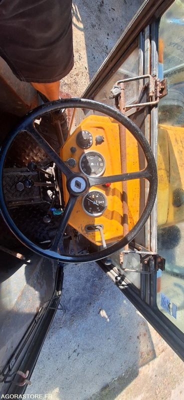 Tracteur Renault 651 8066H - Трактор: фото 4 Tracteur Renault 651 8066H - Трактор: фото 4