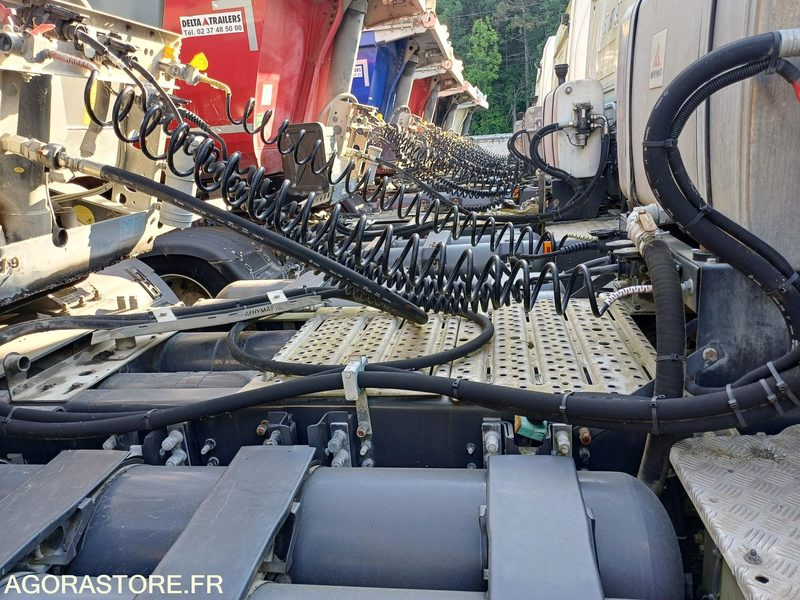 SCANIA G410 (GNL) - 2019 / 144883 KM (FG-511-JT) - Тягач: фото 4 SCANIA G410 (GNL) - 2019 / 144883 KM (FG-511-JT) - Тягач: фото 4