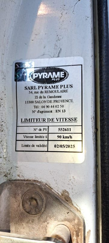 TRACTEUR RENAULT TRUCKS 19T MEC 2002 (VENTE UNIQUEMENT EXPORT) - Тягач: фото 1 TRACTEUR RENAULT TRUCKS 19T MEC 2002 (VENTE UNIQUEMENT EXPORT) - Тягач: фото 1