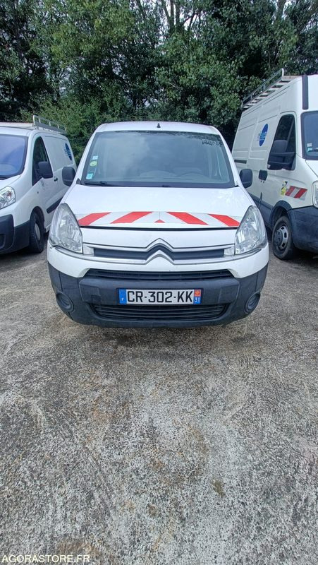 VU FOURGONNETTE CITROEN BERLINGO DANGEL 4X4 (BV changée avec embrayage) - Легковой фургон: фото 2 VU FOURGONNETTE CITROEN BERLINGO DANGEL 4X4 (BV changée avec embrayage) - Легковой фургон: фото 2