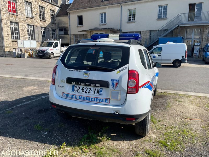 Vehicule de Police - DACIA Duster Tous terrains - Внедорожник: фото 3 Vehicule de Police - DACIA Duster Tous terrains - Внедорожник: фото 3