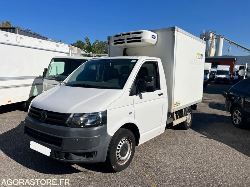 Volkswagen TRANSPORTER TDI 140CH FRIGO DBLE COMPARTIMENT2013 PRIX TTC SANS TVA - Фургон-рефрижератор: фото 2 Volkswagen TRANSPORTER TDI 140CH FRIGO DBLE COMPARTIMENT2013 PRIX TTC SANS TVA - Фургон-рефрижератор: фото 2